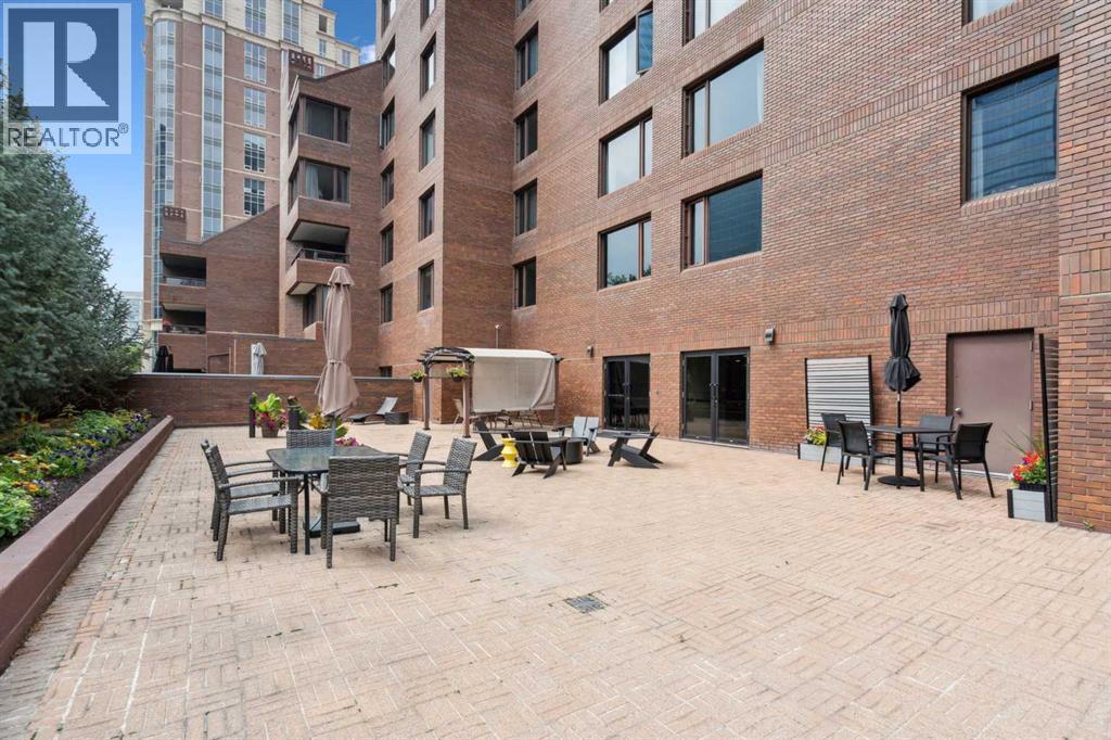 Photo 32 of 201 B 500 Eau Claire Avenue Sw, Calgary AB