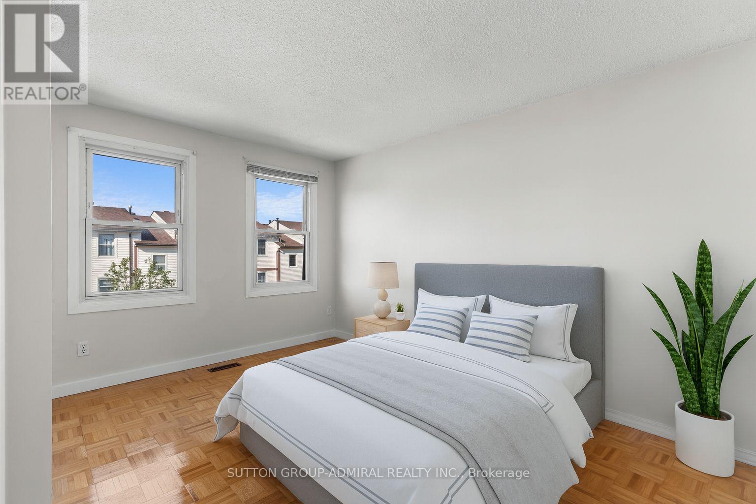 Photo 17 of 63 7340 Copenhagen Road, Mississauga ON