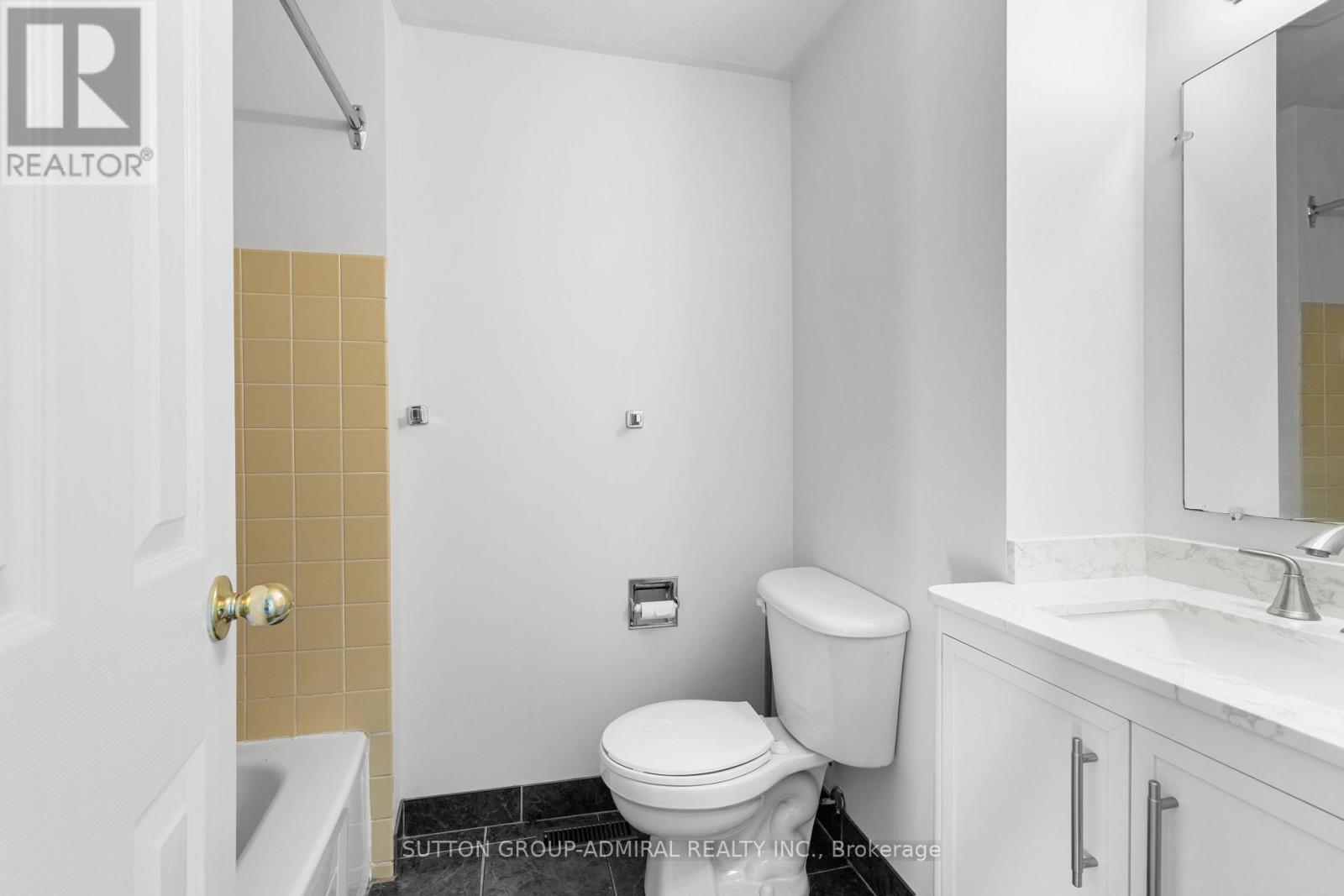 Photo 18 of 63 7340 Copenhagen Road, Mississauga ON