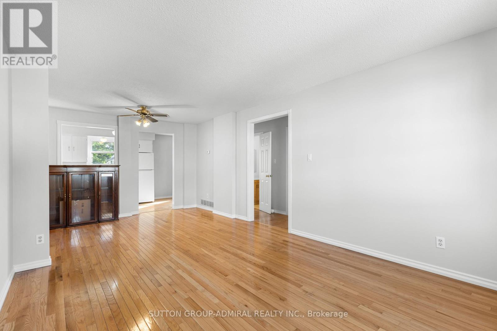 Photo 6 of 63 7340 Copenhagen Road, Mississauga ON