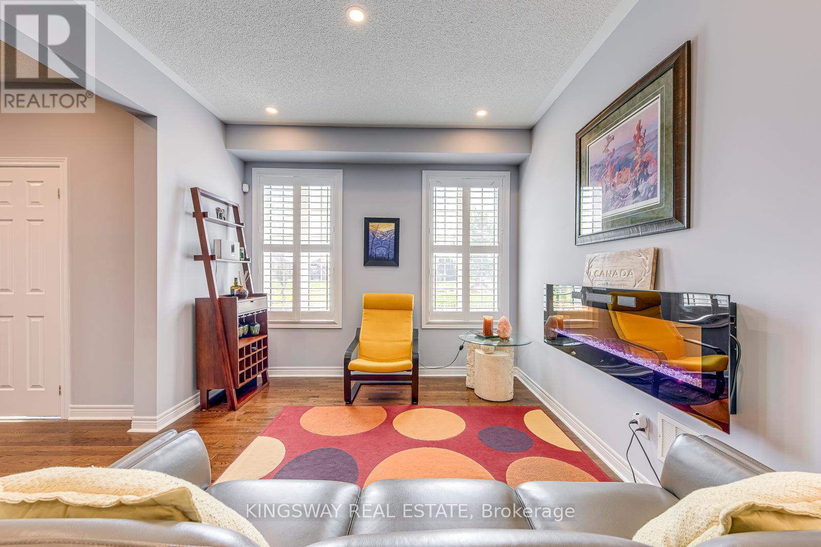Photo 11 of 423 Cedric Terrace, Milton ON