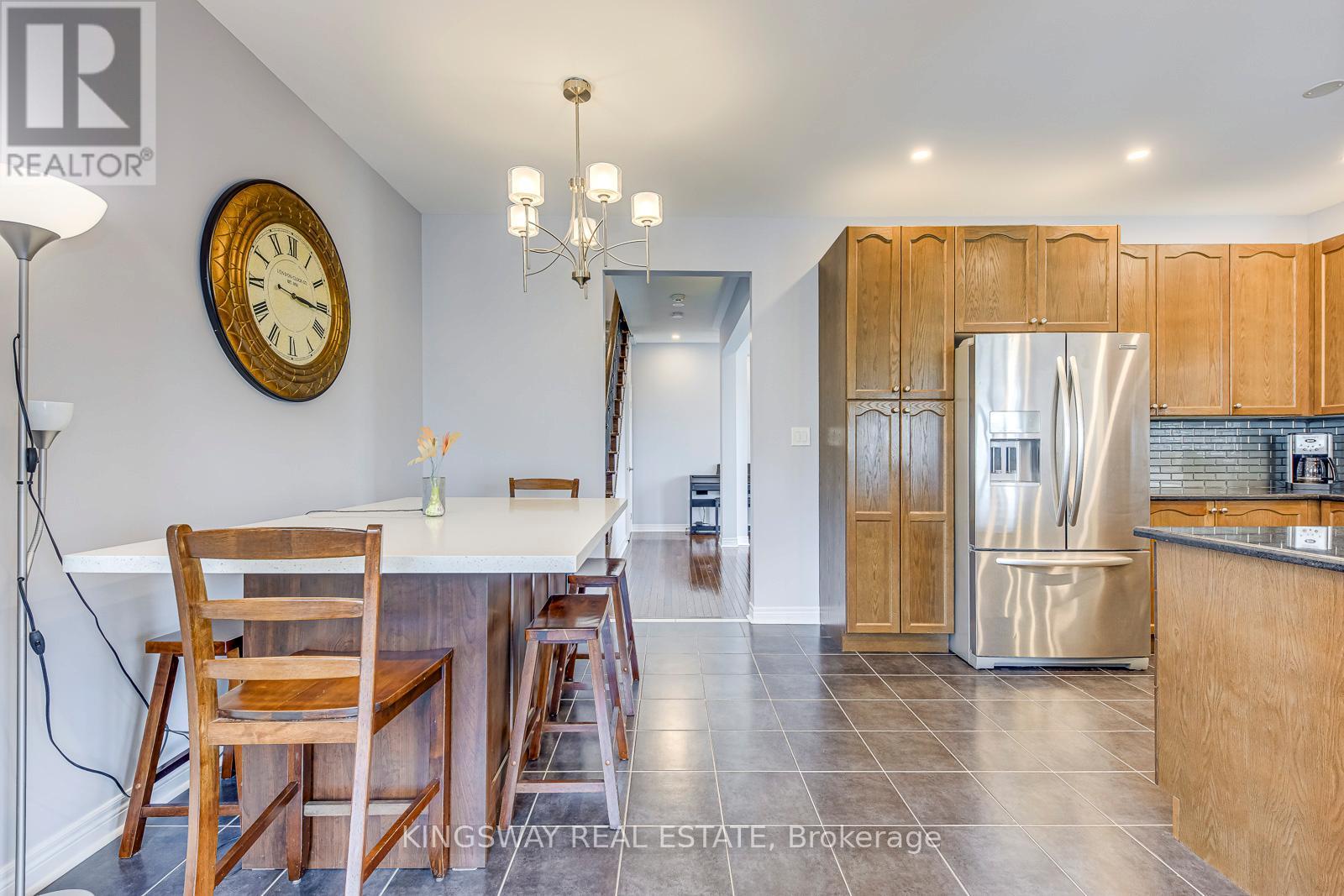 Photo 15 of 423 Cedric Terrace, Milton ON