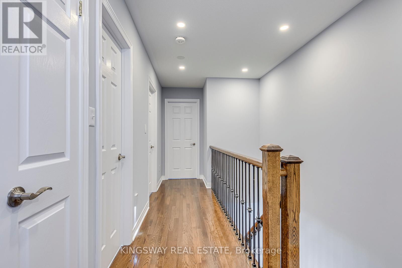 Photo 27 of 423 Cedric Terrace, Milton ON