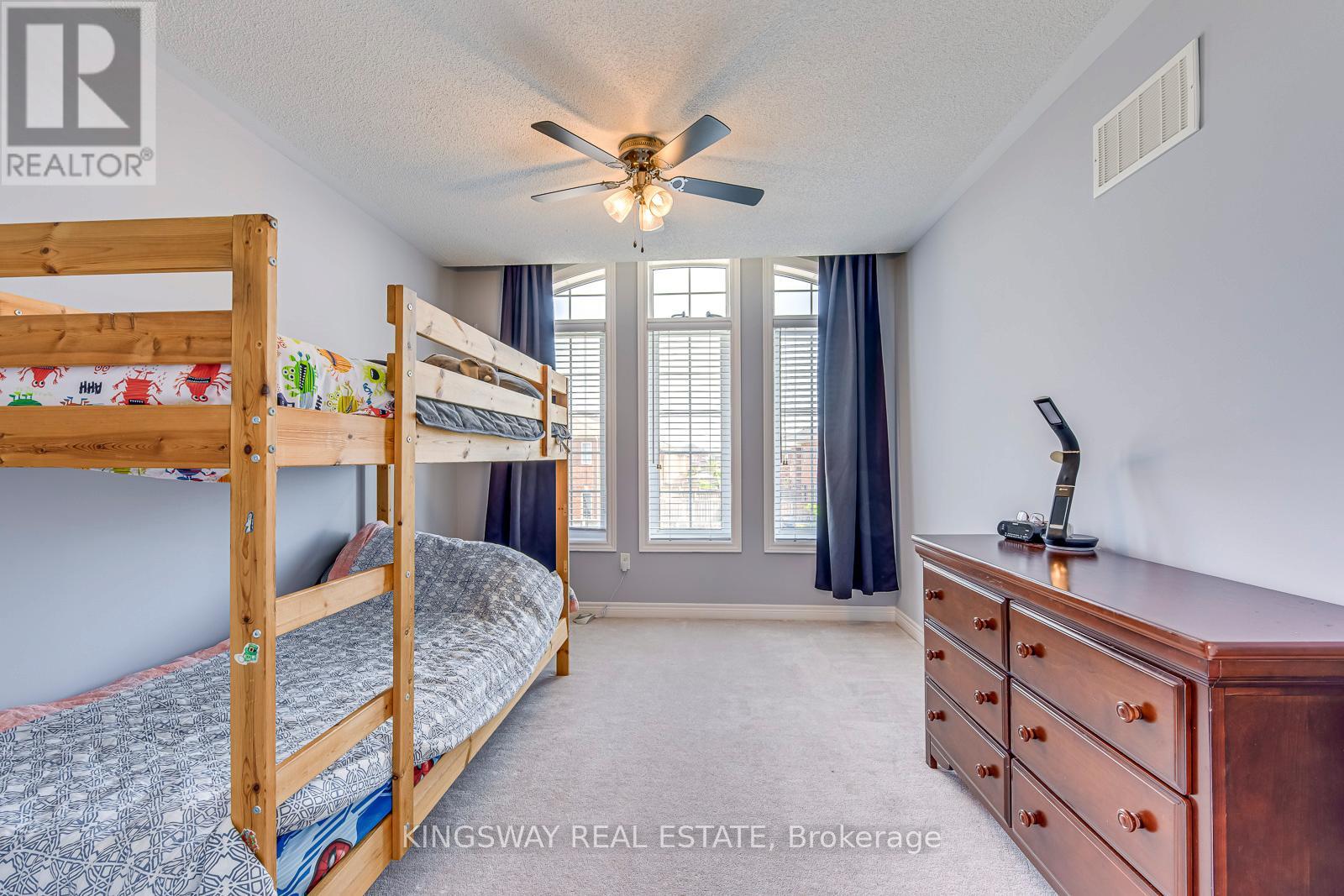 Photo 34 of 423 Cedric Terrace, Milton ON