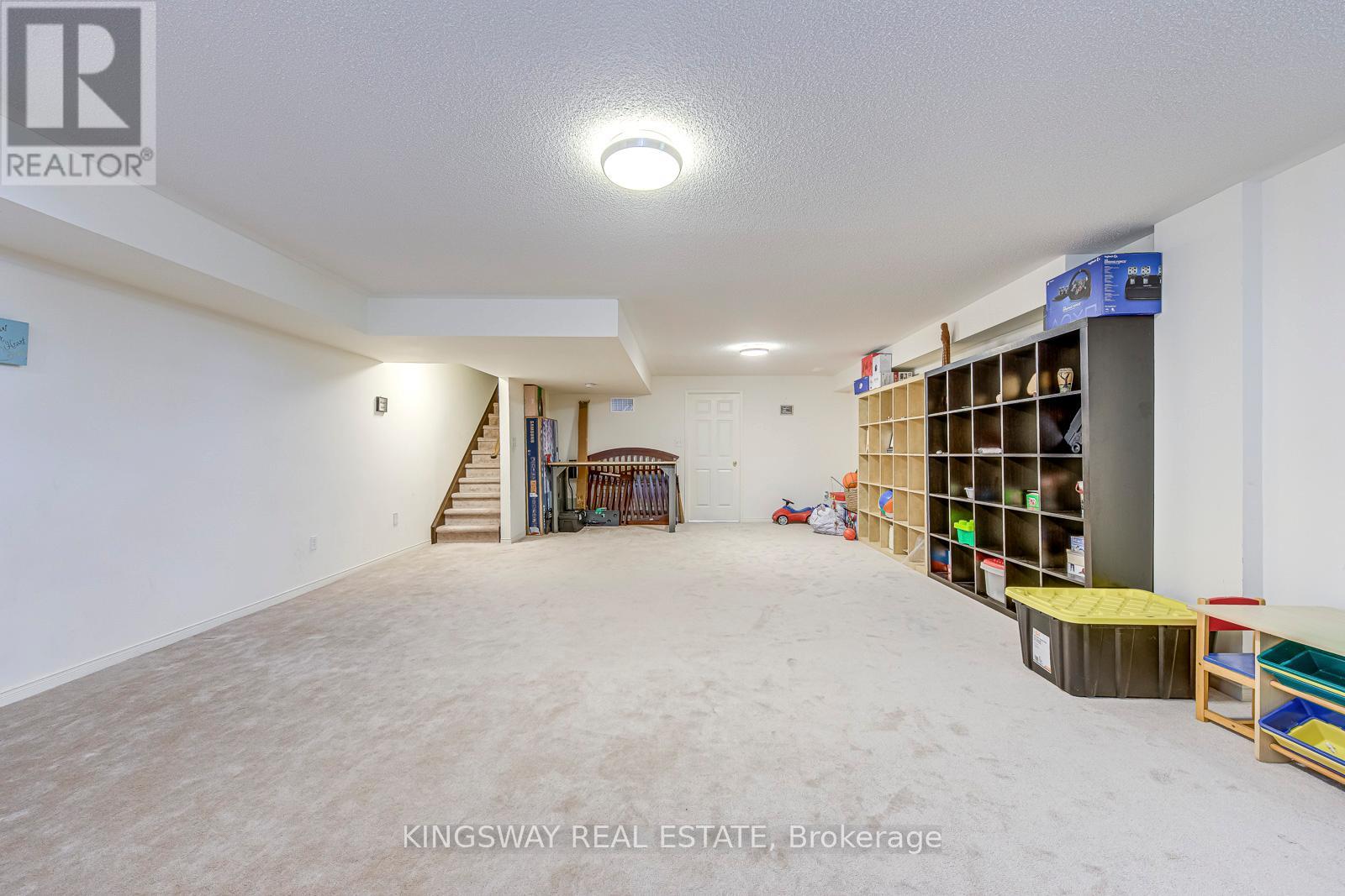 Photo 44 of 423 Cedric Terrace, Milton ON