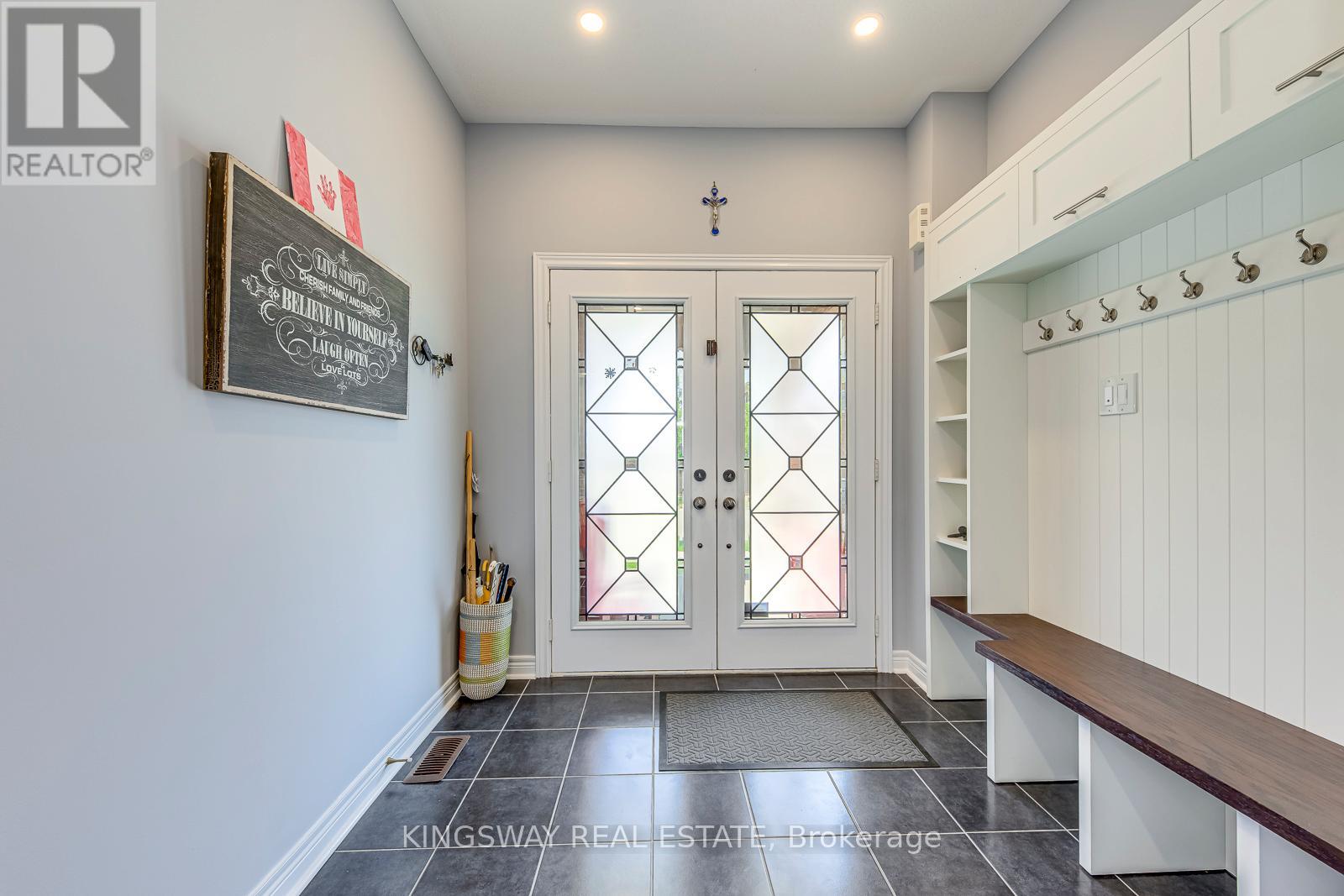 Photo 6 of 423 Cedric Terrace, Milton ON