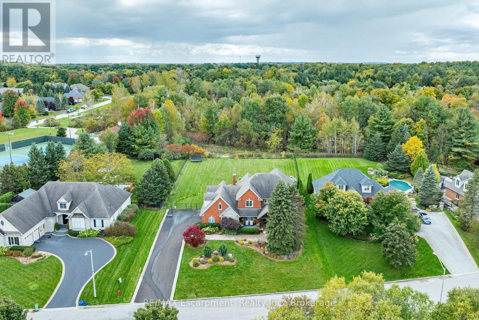 Photo 48 of 48 Palomino Drive, Hamilton ON