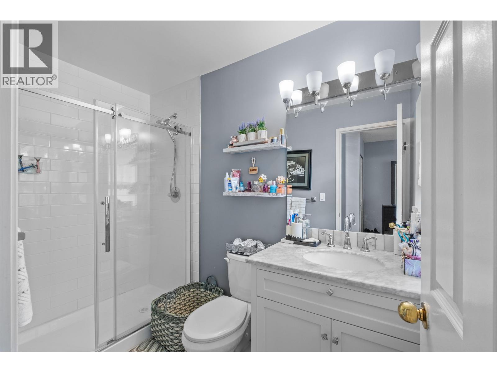 Photo 10 of 66 9000 Ash Grove Crescent, Burnaby BC