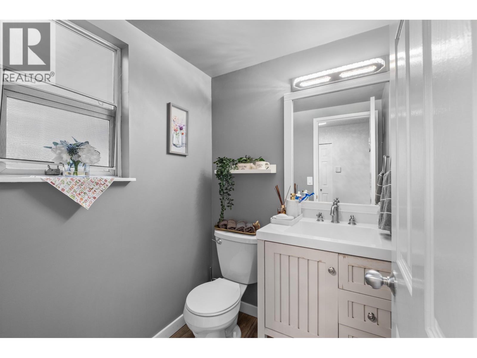 Photo 19 of 66 9000 Ash Grove Crescent, Burnaby BC