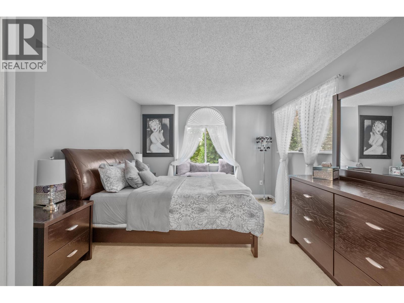 Photo 9 of 66 9000 Ash Grove Crescent, Burnaby BC
