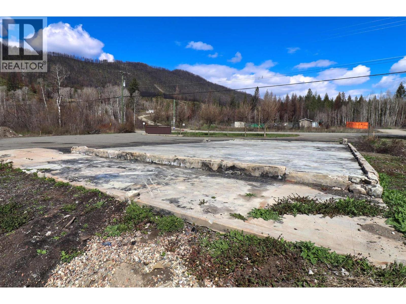 1497 LITTLE SHUSWAP Road, Chase