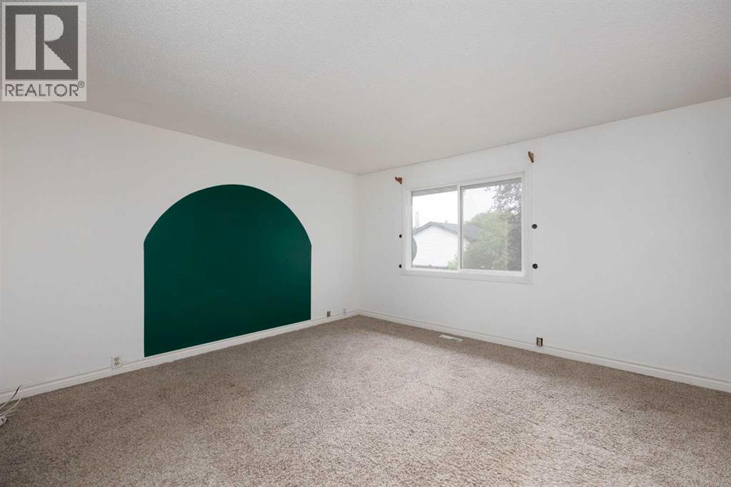 154 Windsor Drive, Fort McMurray