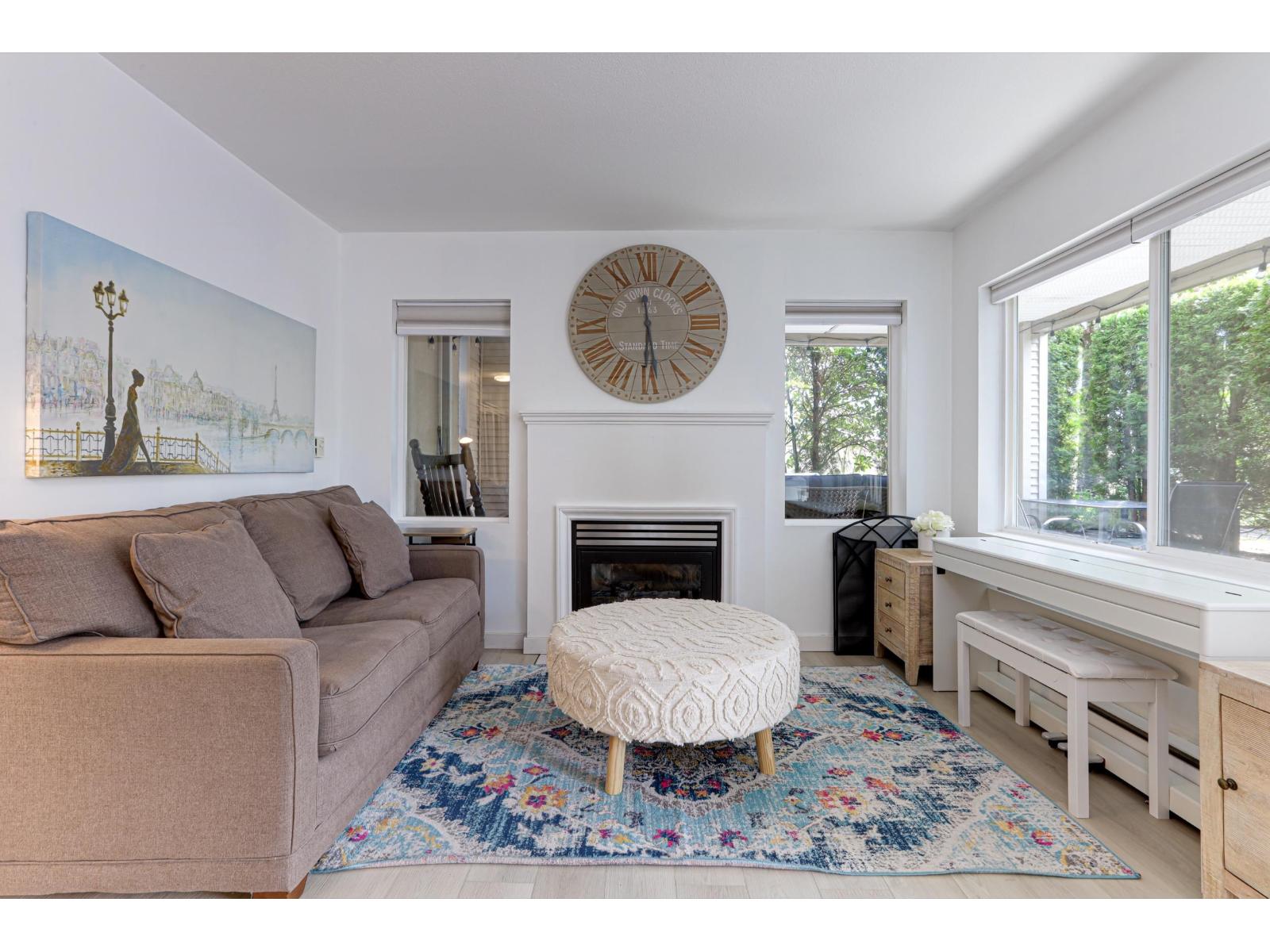 Photo 6 of 203 6359 198 Street, Langley BC