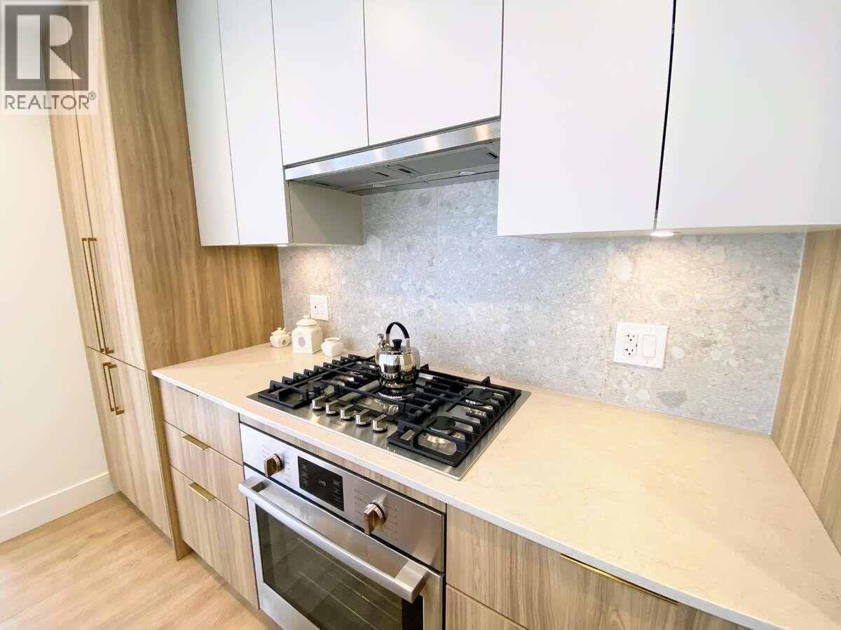 103 2375 EMERY COURT, North Vancouver