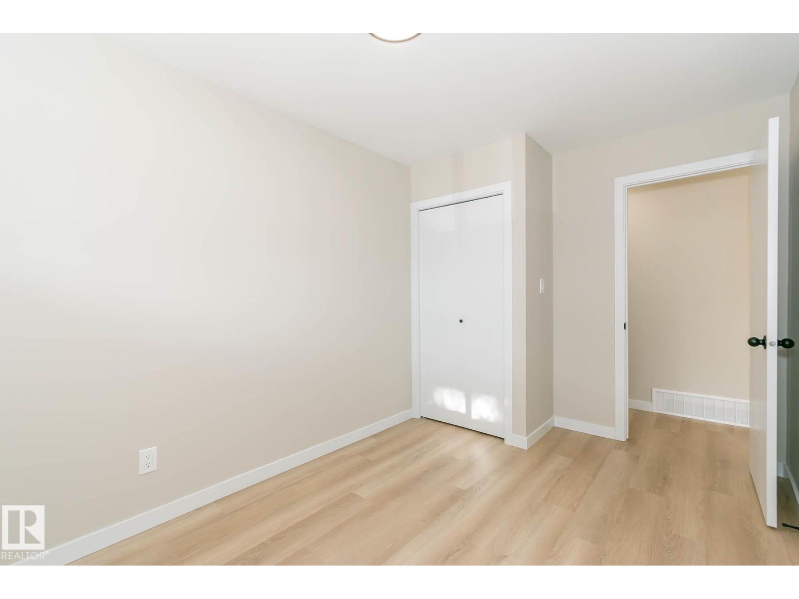 Photo 29 of 7923 159 St Nw, Edmonton AB