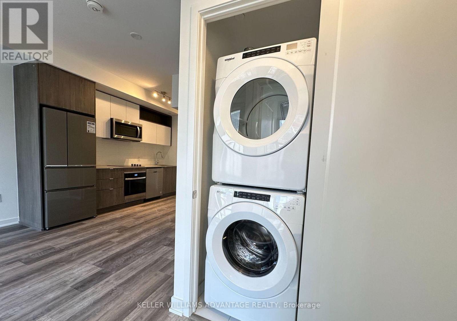 Photo 9 of 771 W 135 Lower Sherbourne Street, Toronto ON