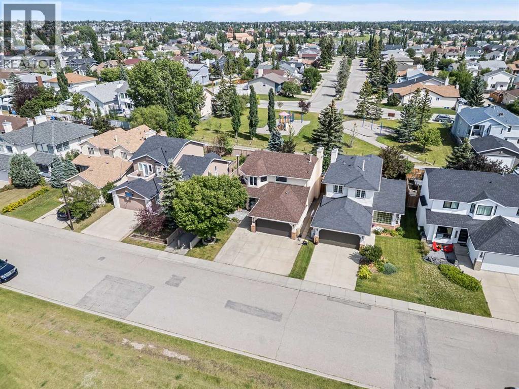 Photo 45 of 139 Hawkville Close Nw, Calgary AB