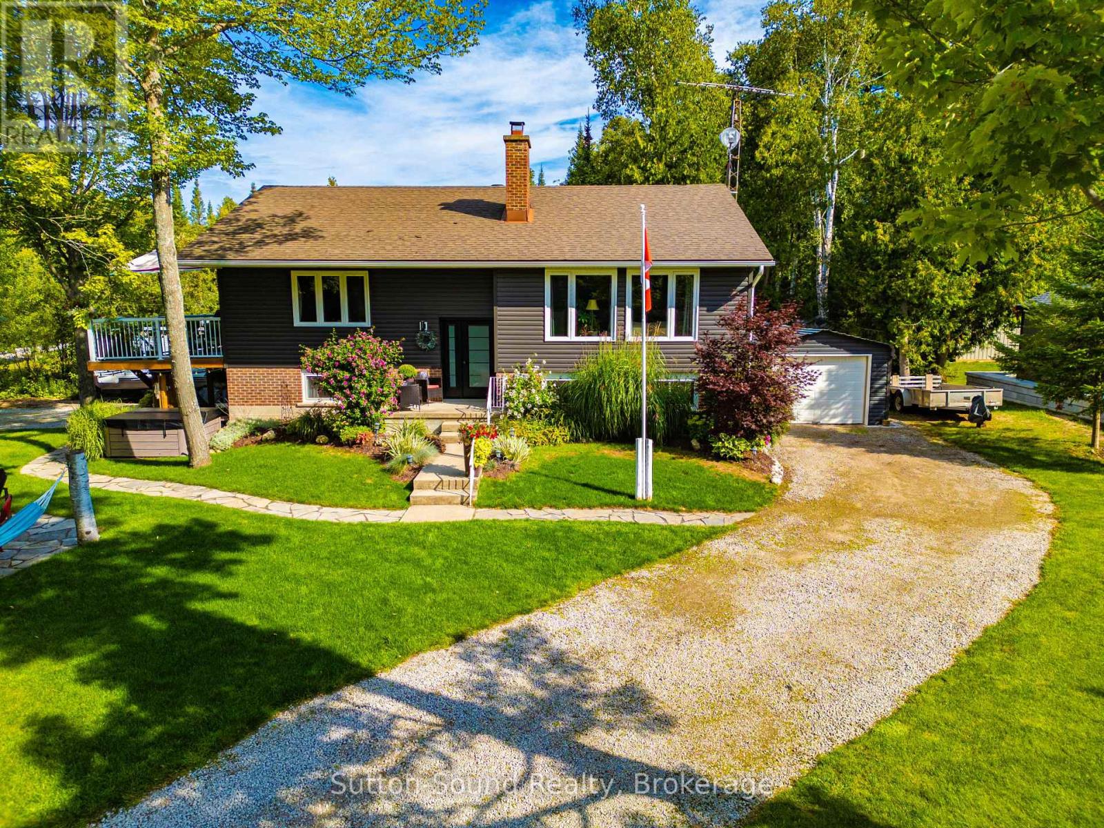 Photo 1 of 403 Simcoe Avenue, South Bruce Peninsula ON