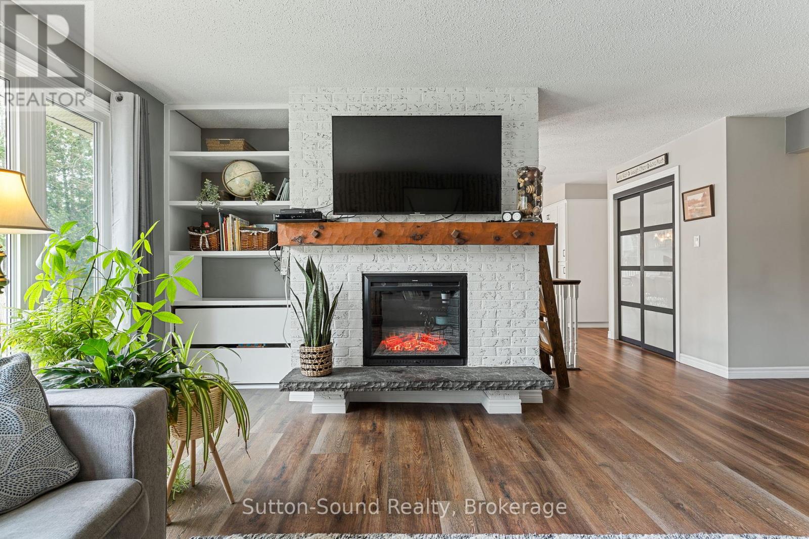 Photo 20 of 403 Simcoe Avenue, South Bruce Peninsula ON