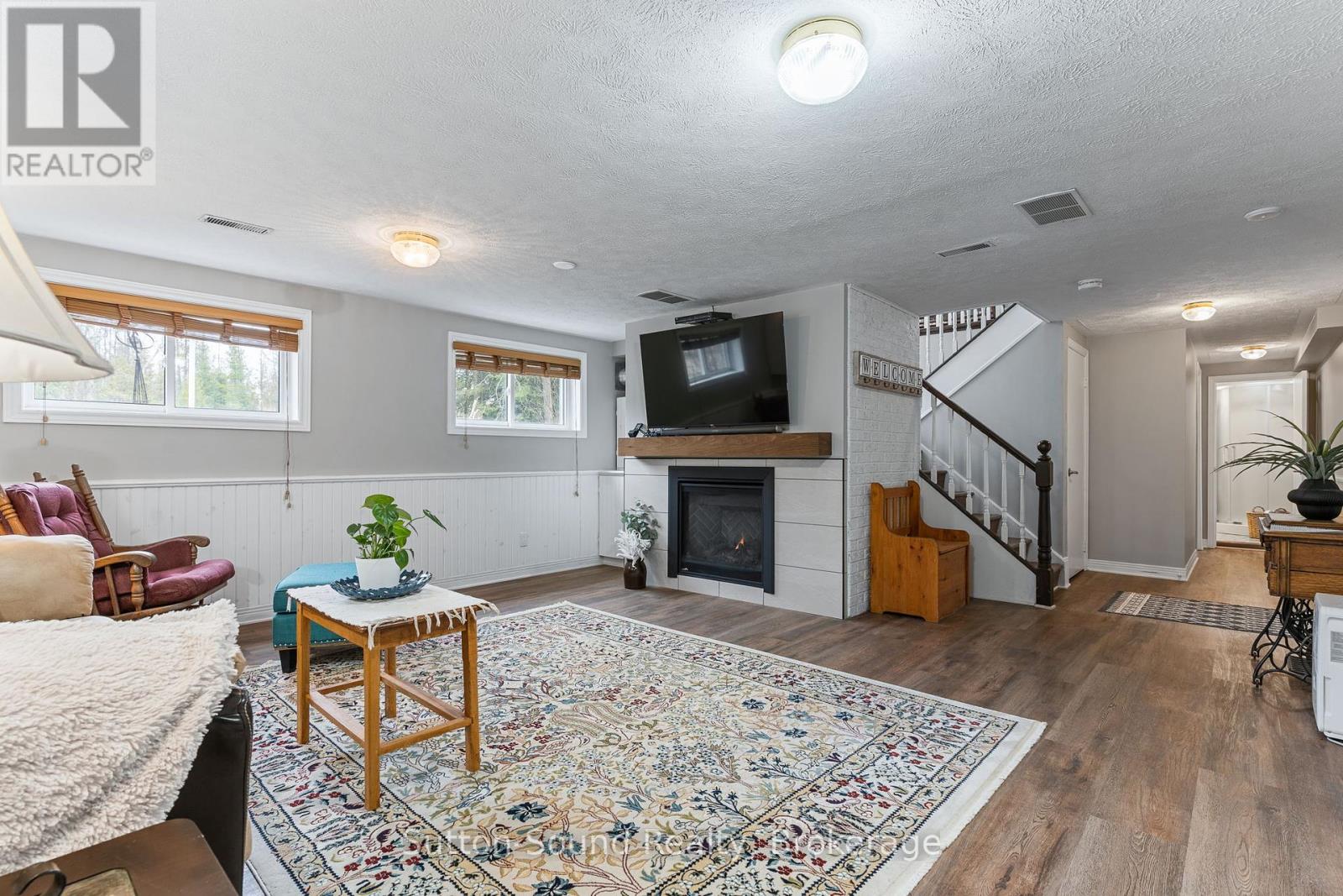 Photo 31 of 403 Simcoe Avenue, South Bruce Peninsula ON