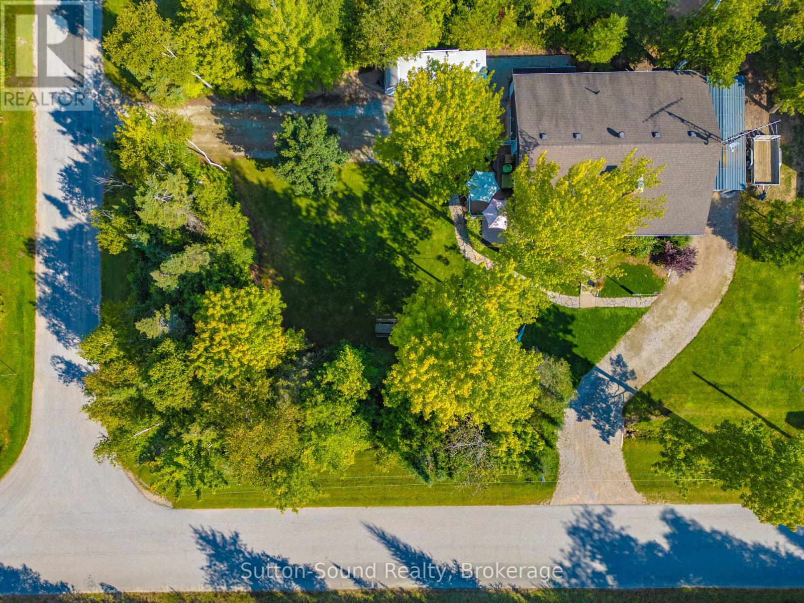 Photo 45 of 403 Simcoe Avenue, South Bruce Peninsula ON