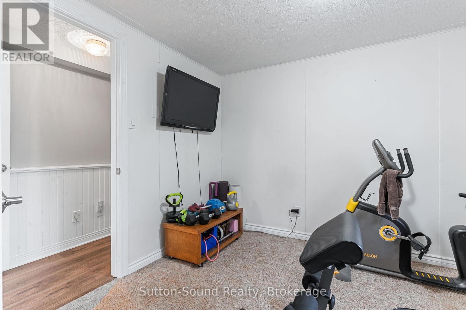Photo 35 of 403 Simcoe Avenue, South Bruce Peninsula ON