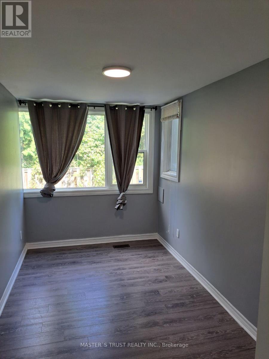 Photo 7 of Unit 3 286 Georgian Drive, Barrie ON