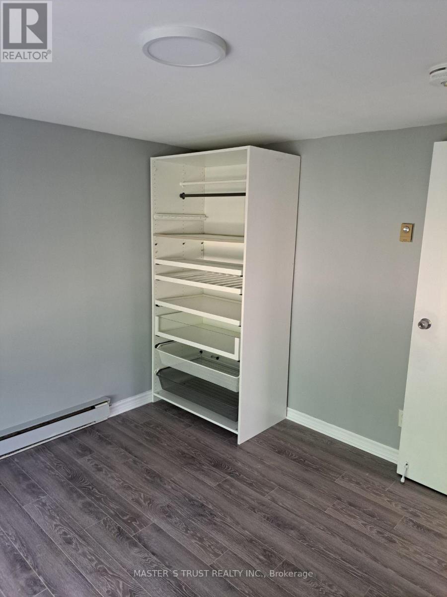Photo 8 of Unit 3 286 Georgian Drive, Barrie ON