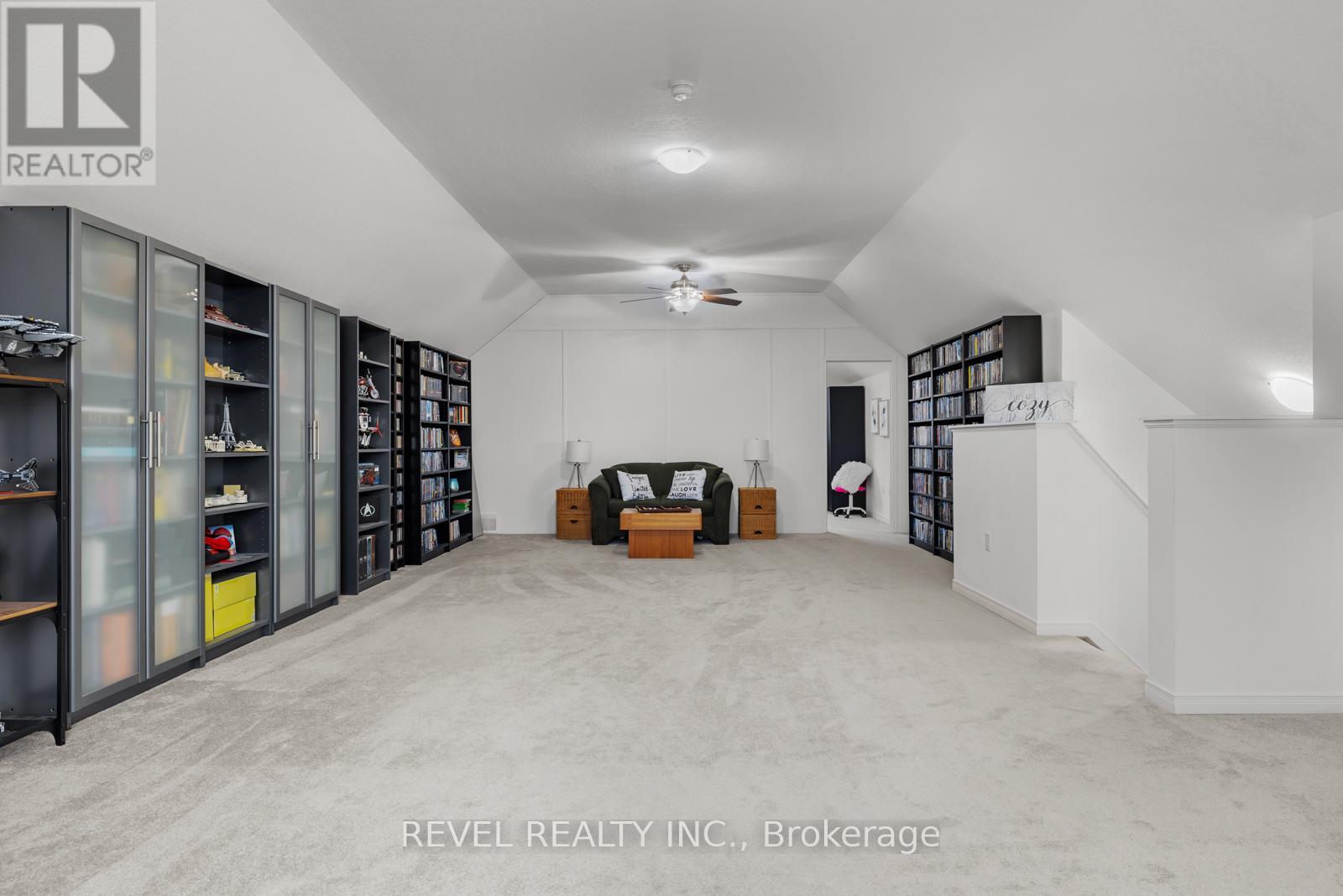 Photo 23 of 1254 Leslie Drive, Innisfil ON