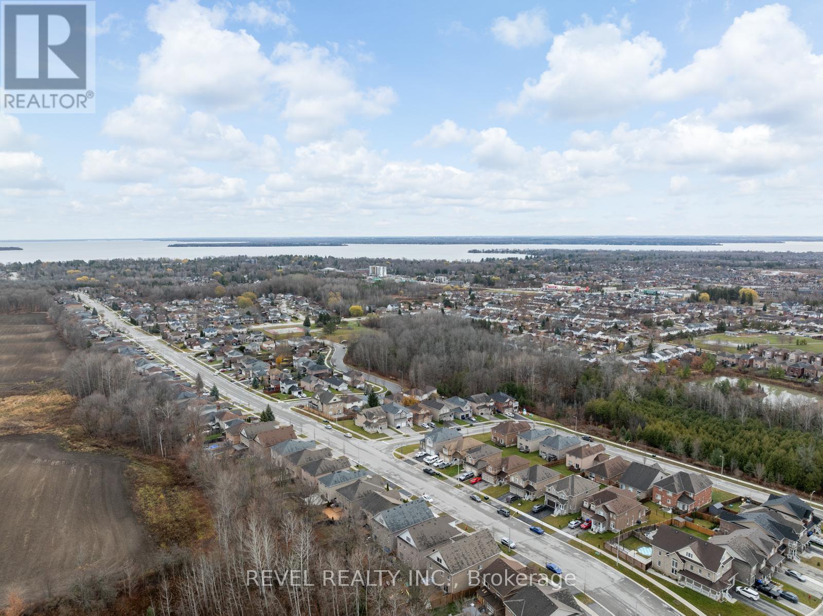 Photo 38 of 1254 Leslie Drive, Innisfil ON