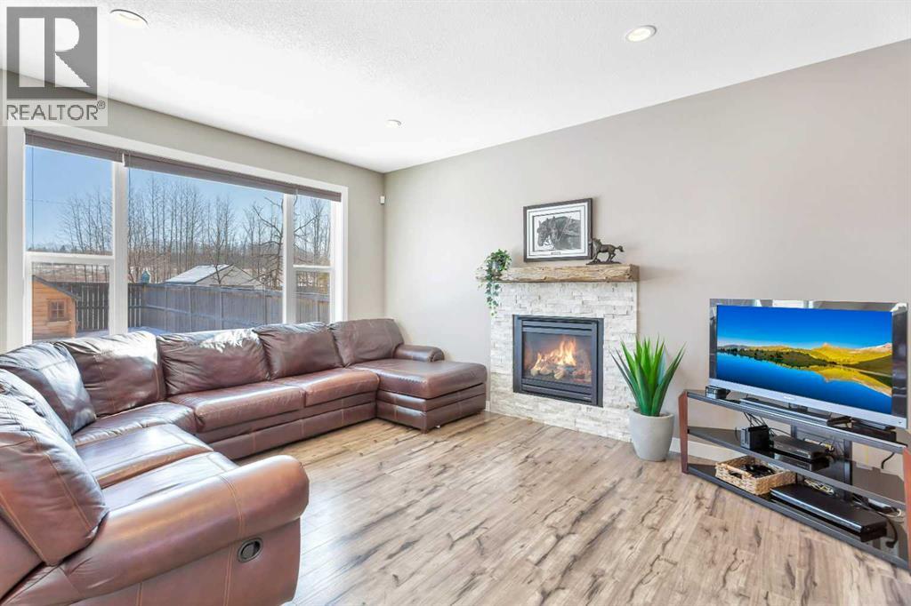 Photo 6 of 4813 39 Street, Ponoka AB