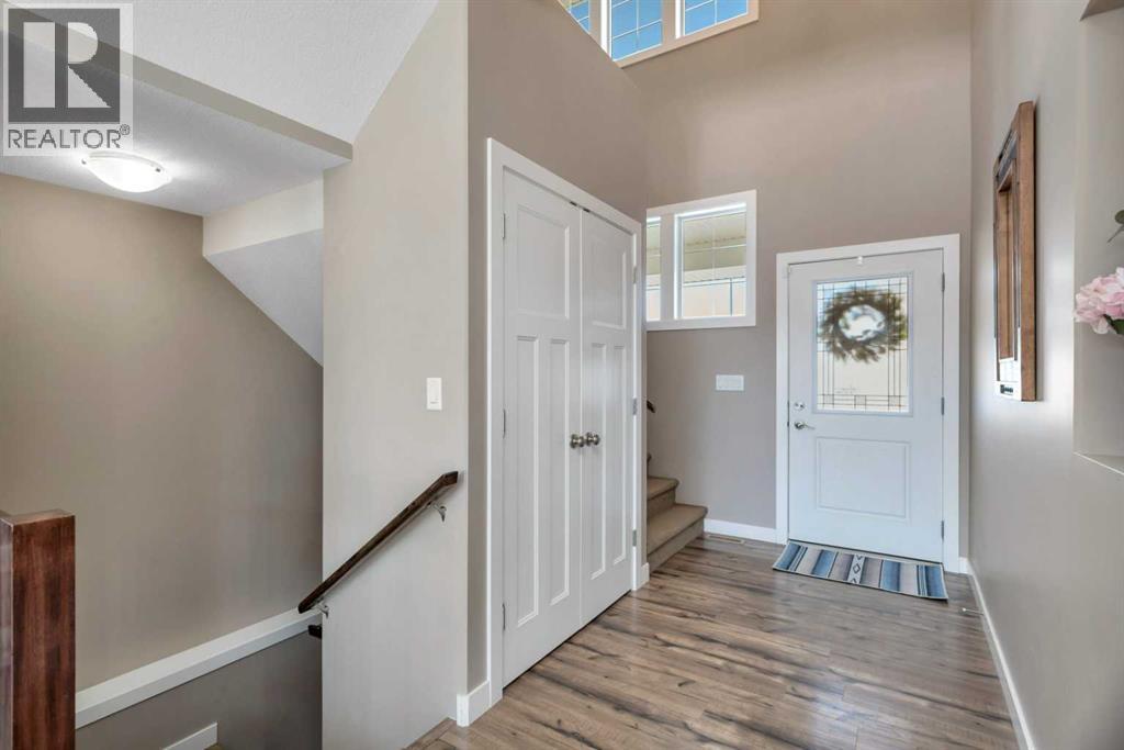 Photo 4 of 4813 39 Street, Ponoka AB