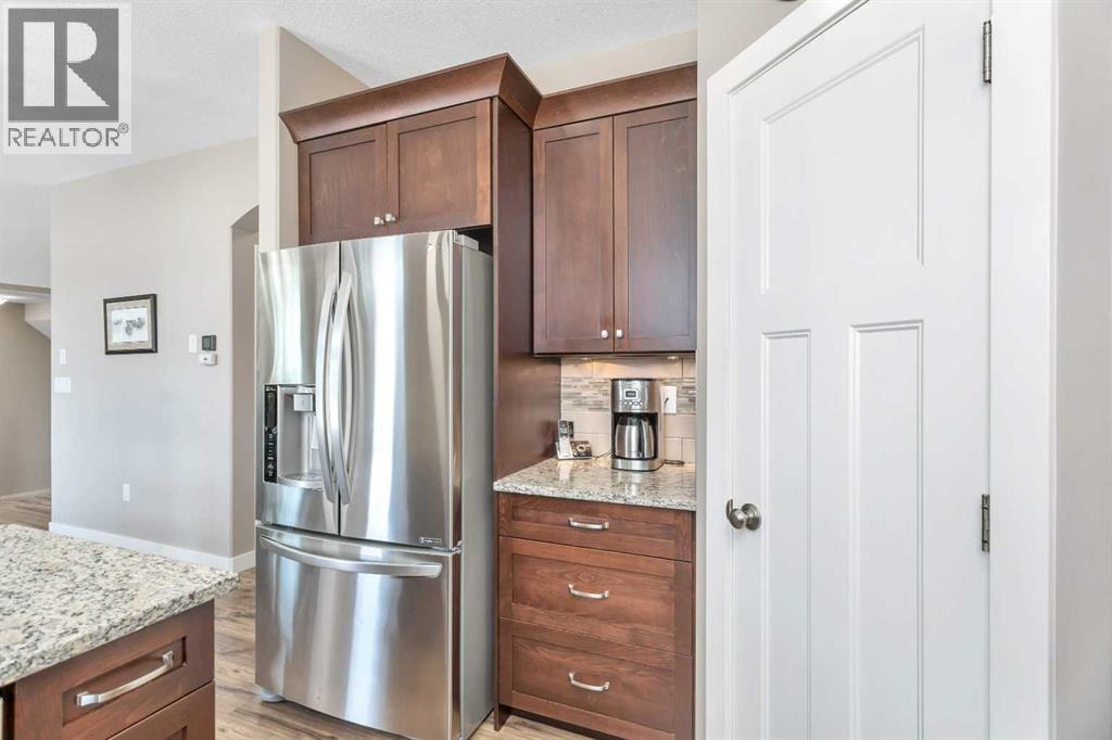 Photo 17 of 4813 39 Street, Ponoka AB
