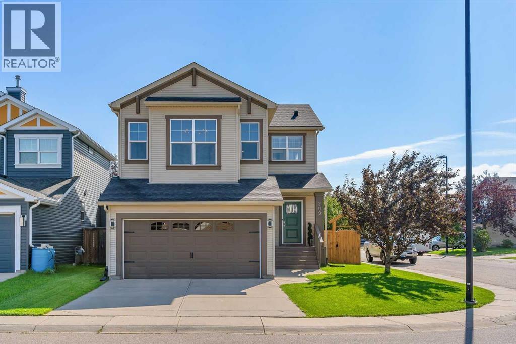Photo 2 of 209 Sagewood Grove Sw, Airdrie AB