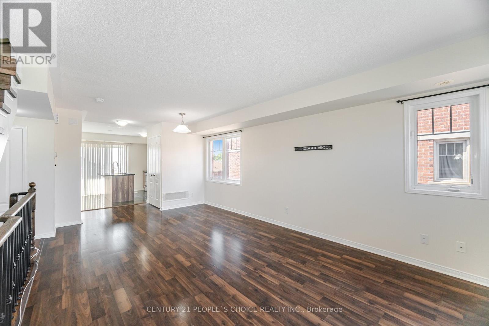 Photo 10 of 2 5605 Oscar Peterson Boulevard, Mississauga ON