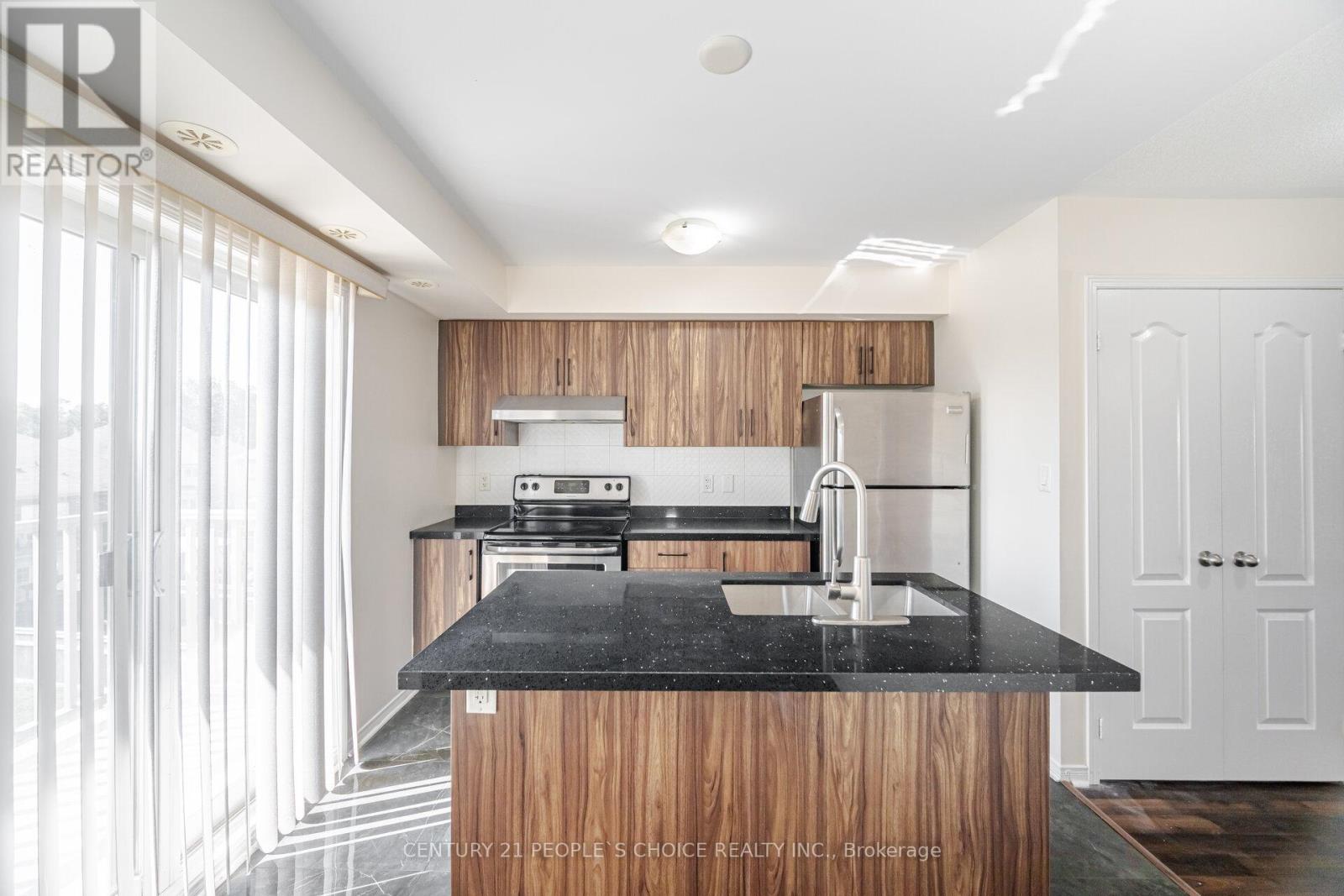 Photo 14 of 2 5605 Oscar Peterson Boulevard, Mississauga ON