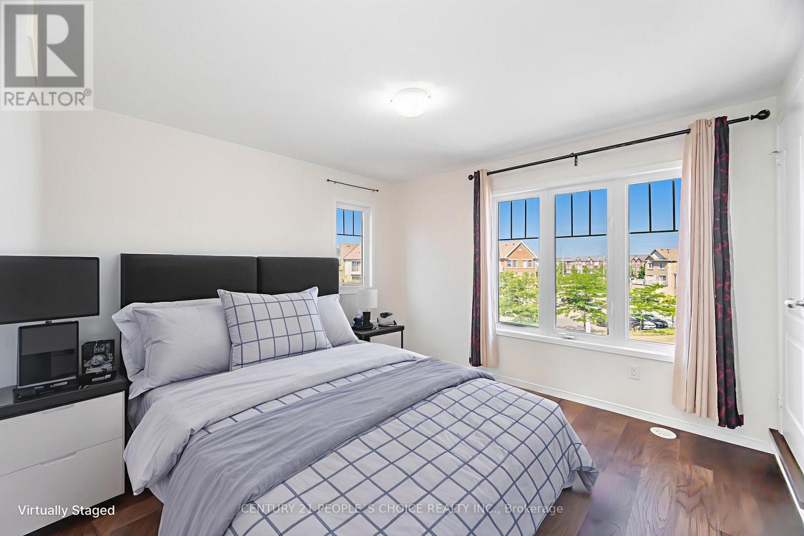 Photo 41 of 2 5605 Oscar Peterson Boulevard, Mississauga ON