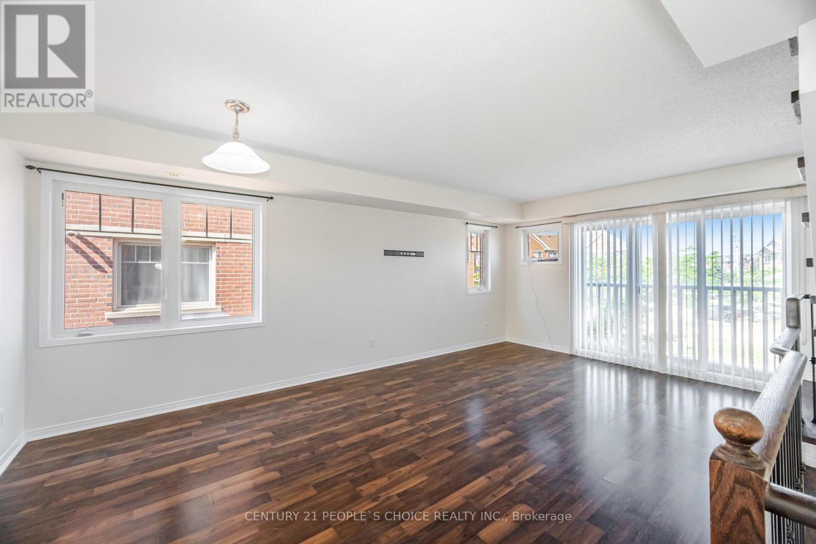 Photo 8 of 2 5605 Oscar Peterson Boulevard, Mississauga ON