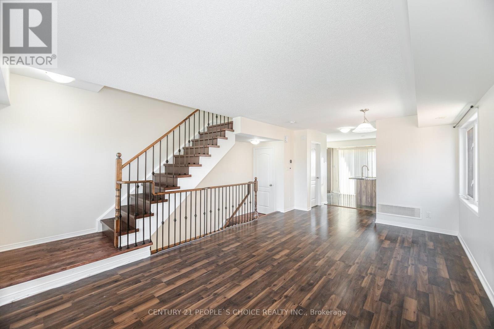 Photo 9 of 2 5605 Oscar Peterson Boulevard, Mississauga ON