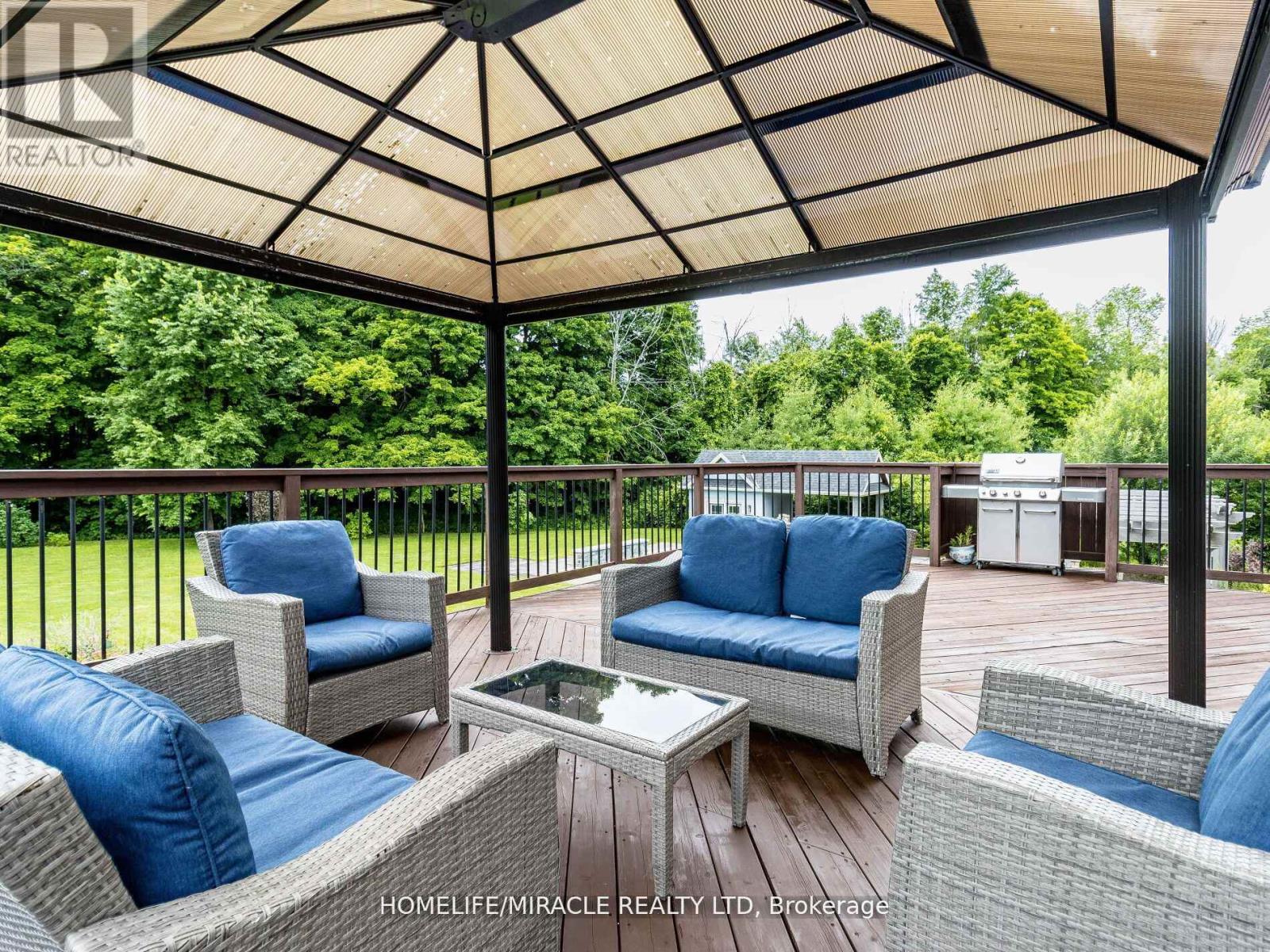 Photo 37 of 24 Allison Court, Halton Hills ON