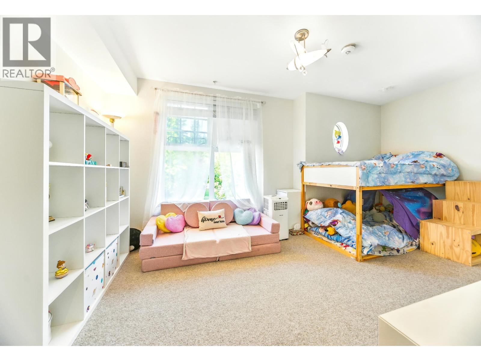 Photo 23 of 276 W 62nd Avenue, Vancouver BC