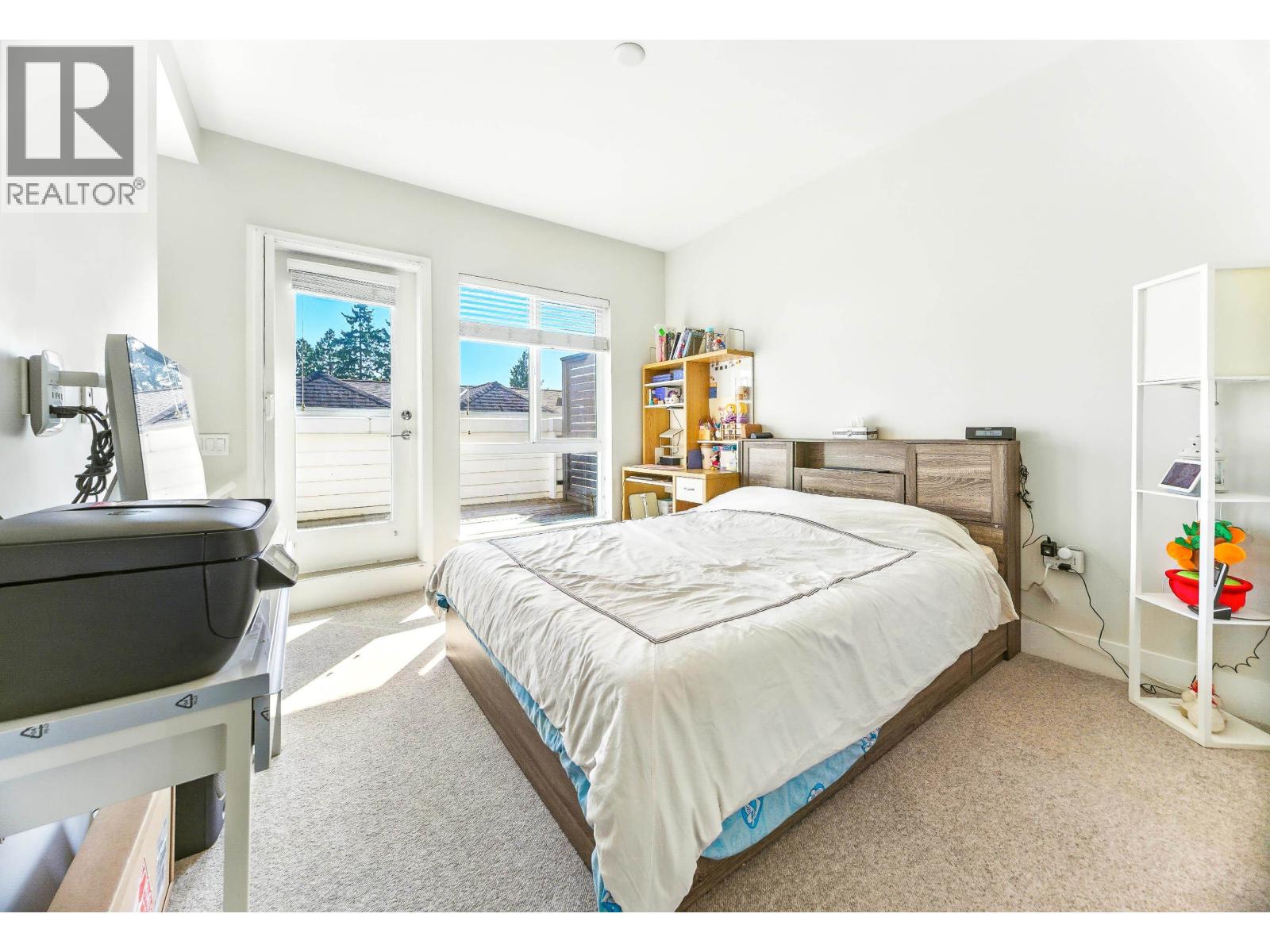 Photo 12 of 276 W 62nd Avenue, Vancouver BC