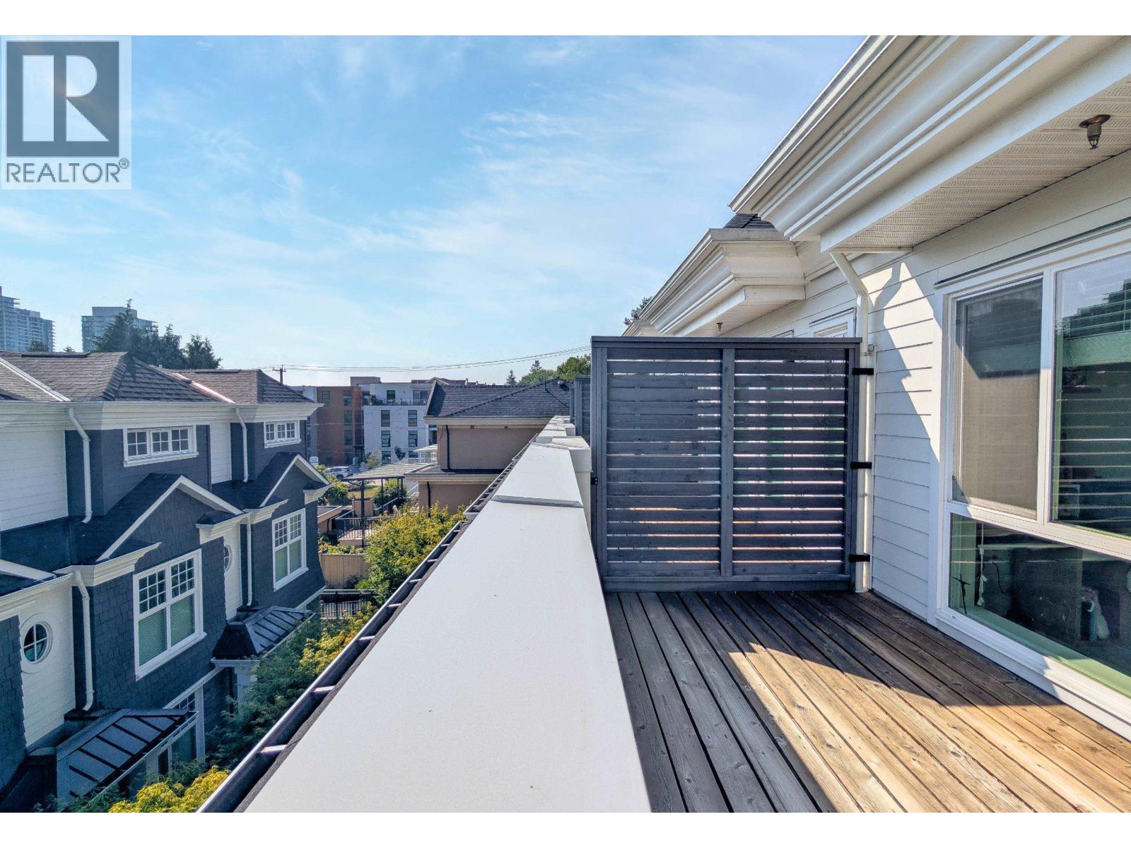 Photo 14 of 276 W 62nd Avenue, Vancouver BC
