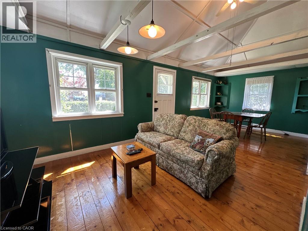 Photo 11 of 88 Erie Boulevard, Long Point ON