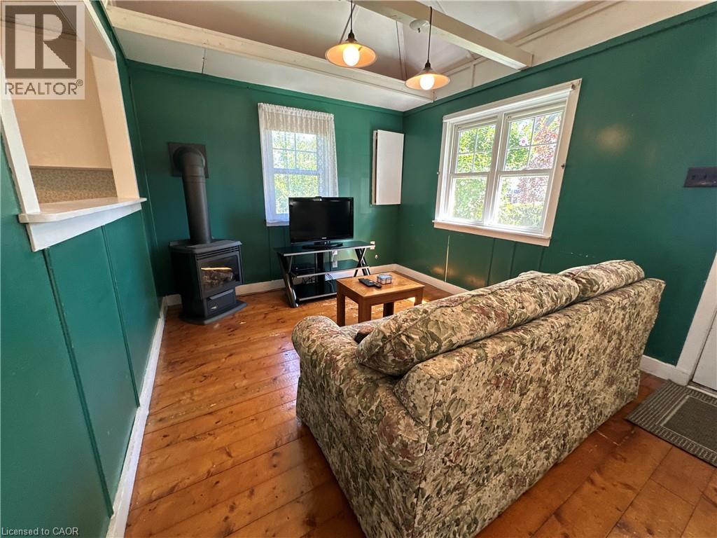 Photo 12 of 88 Erie Boulevard, Long Point ON