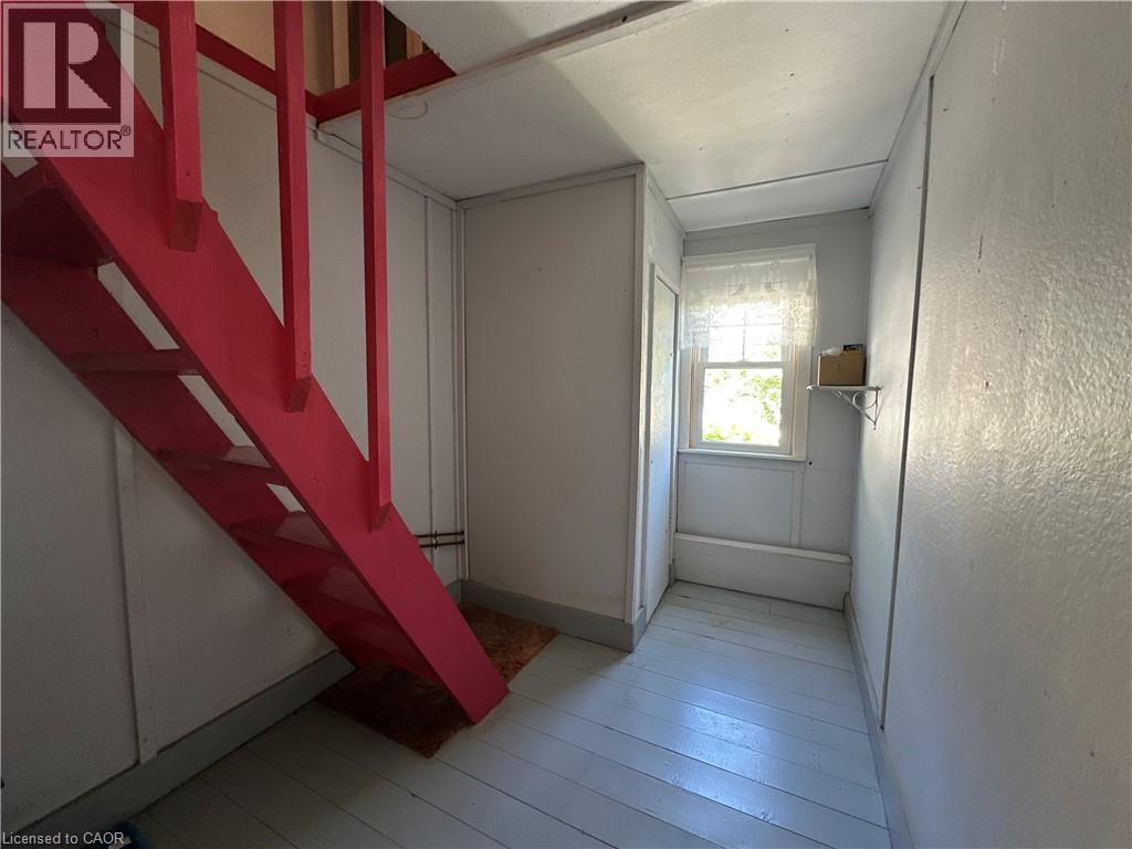 Photo 21 of 88 Erie Boulevard, Long Point ON