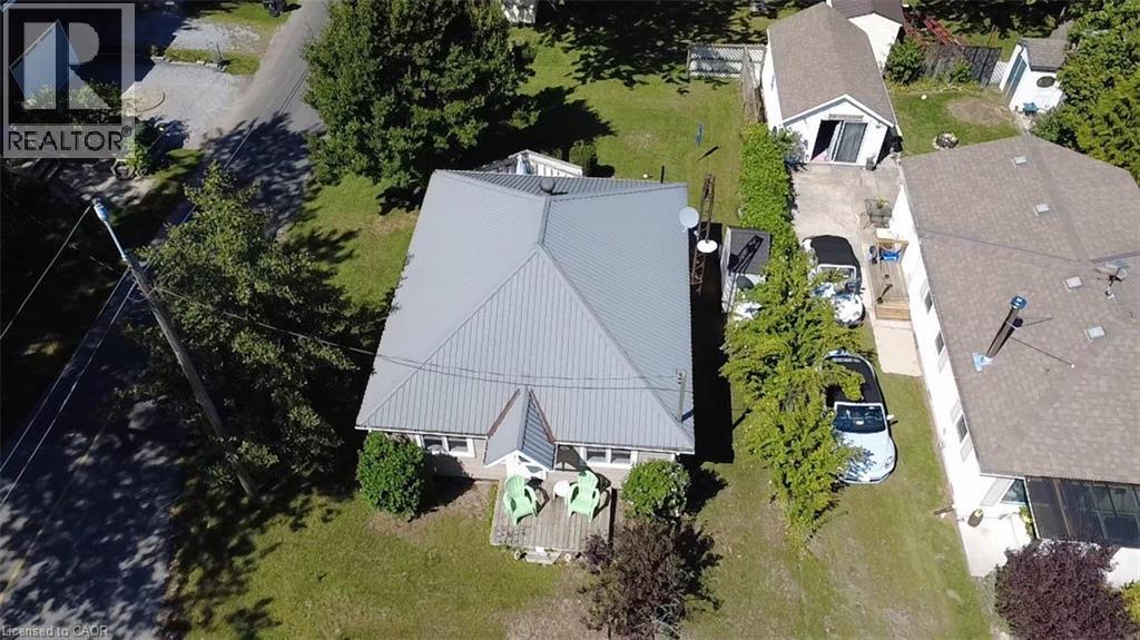 Photo 5 of 88 Erie Boulevard, Long Point ON