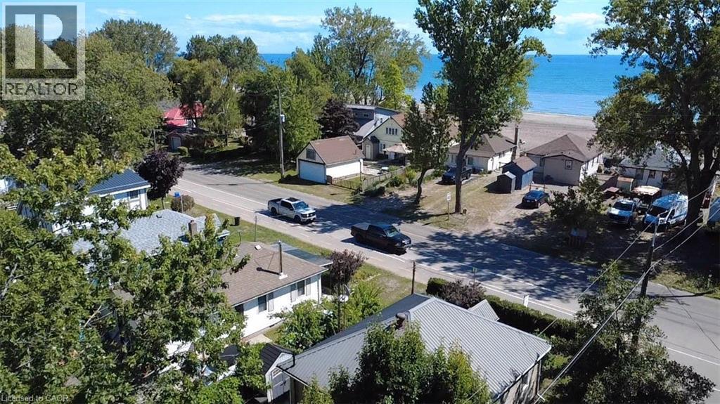 Photo 7 of 88 Erie Boulevard, Long Point ON