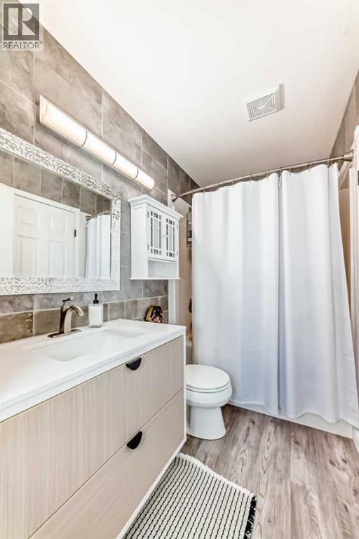 Photo 20 of 5910 61 Avenue, Ponoka AB