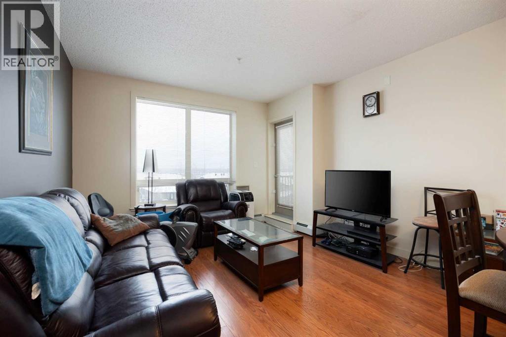 Photo 12 of 1415 204 Sparrow Hawk Drive, Fort Mcmurray AB